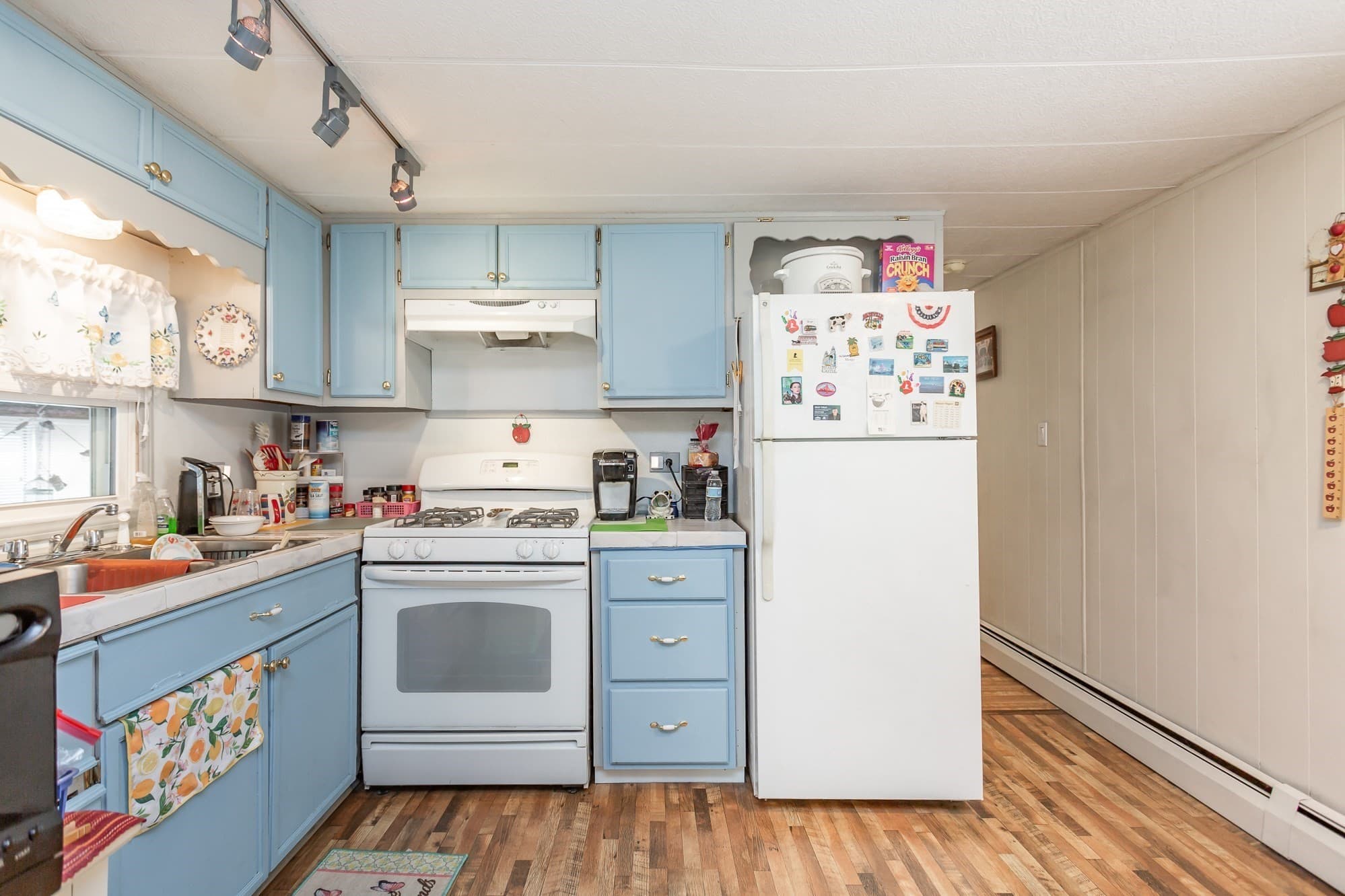 Mobile Home at 20 Madeline St, Wareham MA 02538, photo 6 of 22
