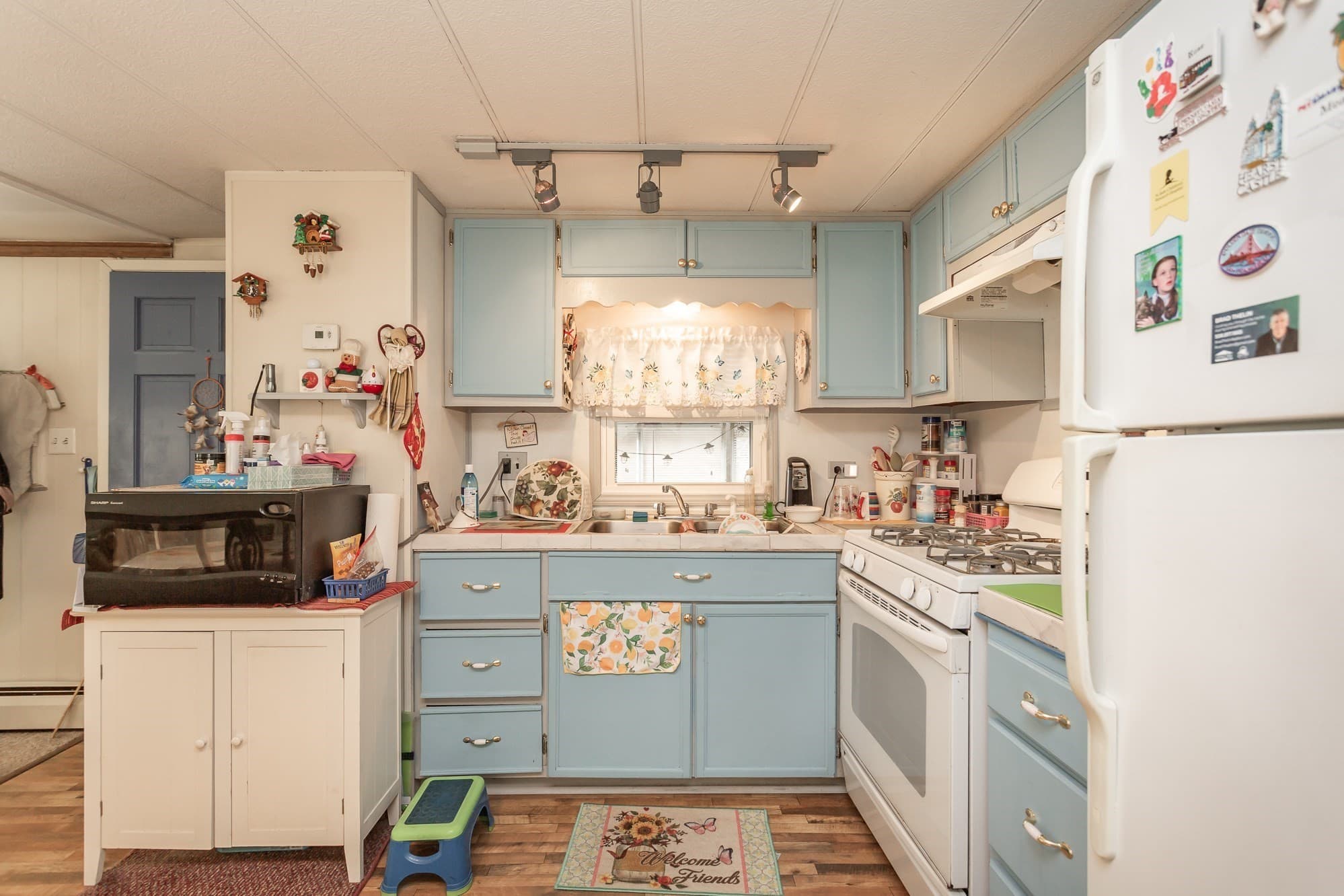 Mobile Home at 20 Madeline St, Wareham MA 02538, photo 7 of 22