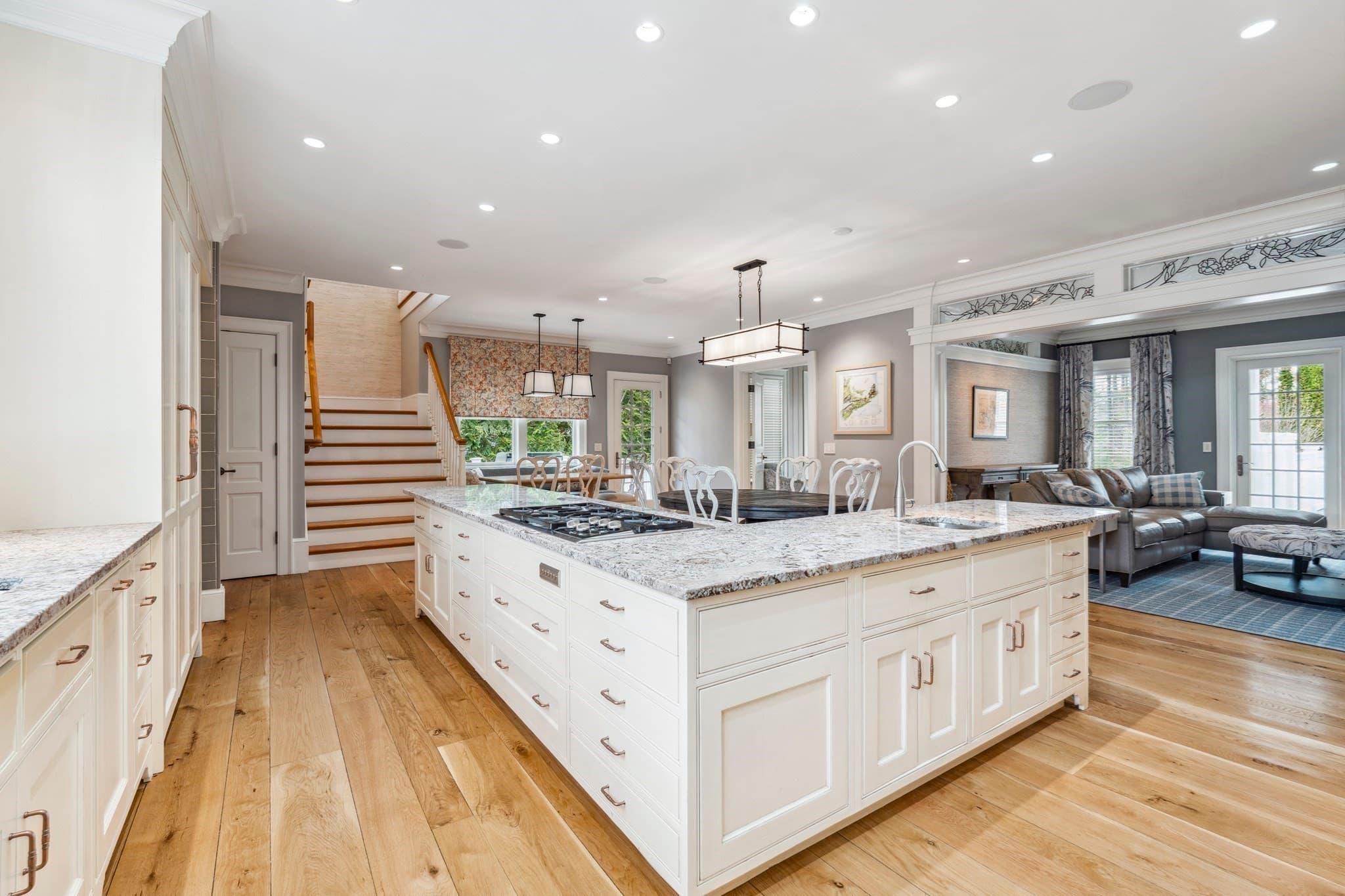 Single Family Residence at 19 High Ridge Dr, Mattapoisett MA 02739, photo 7 of 32