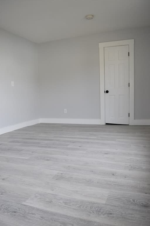 Multi Family at 7 Pearl Street, Southbridge MA 01550, photo 19 of 41