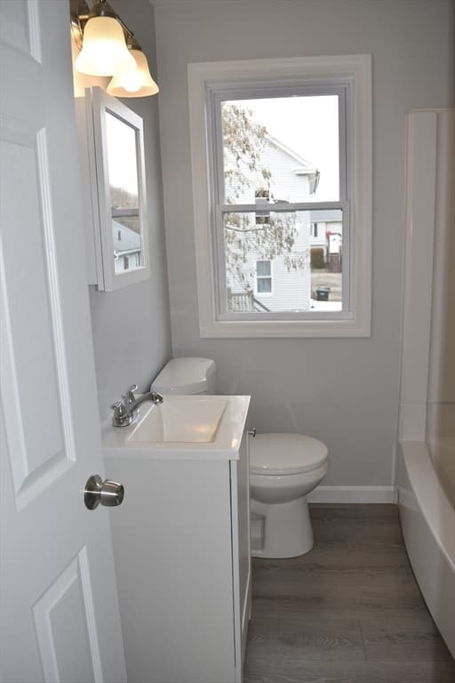 Multi Family at 7 Pearl Street, Southbridge MA 01550, photo 8 of 41