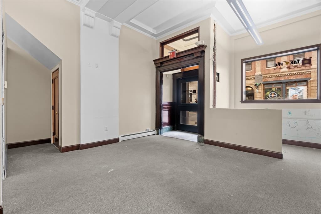 23-25 Meridian Street, Boston MA 02128 photo 6