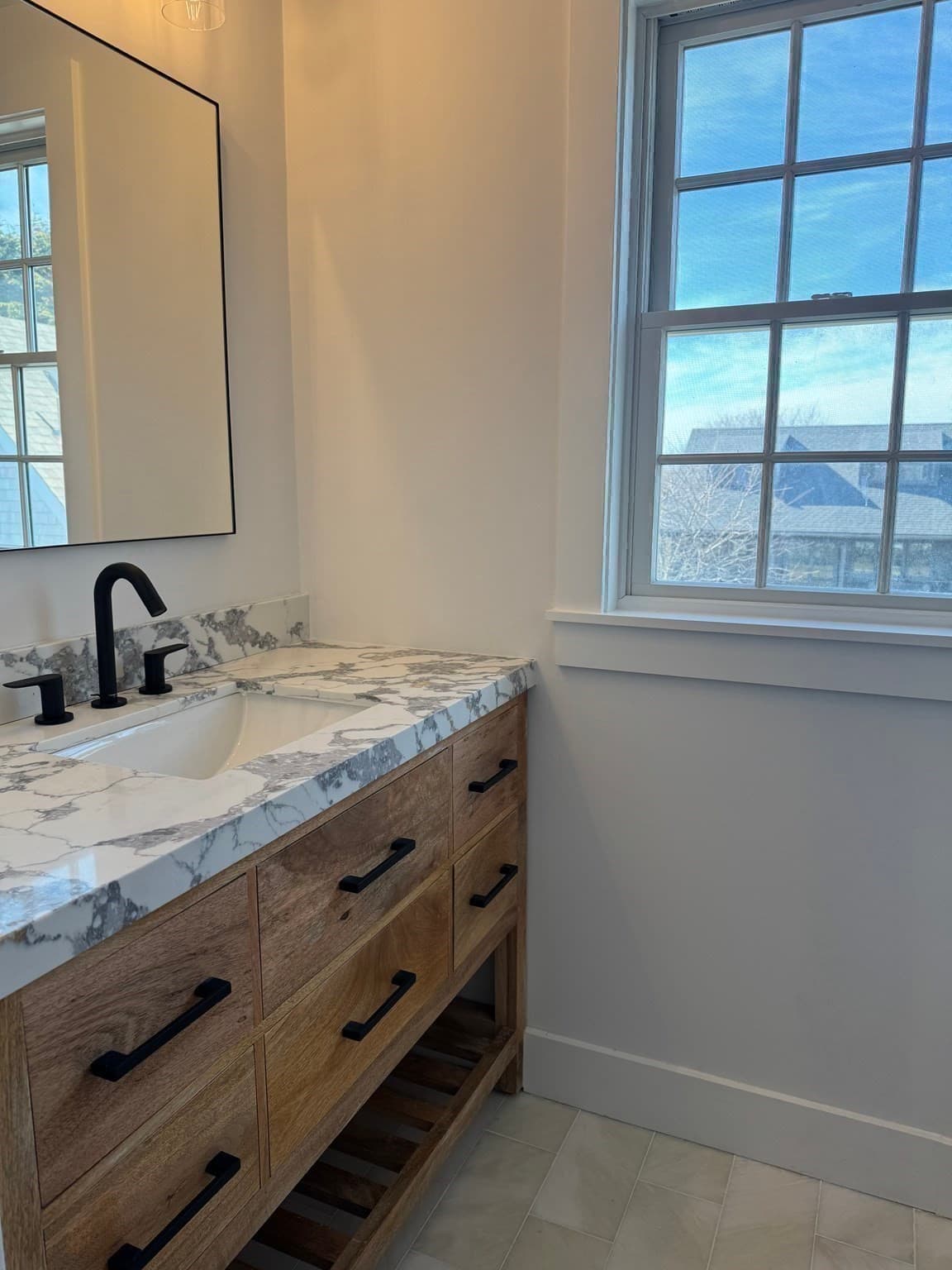 Single Family Residence at 8 Sconset Ave, Nantucket MA 02564, photo 21 of 42