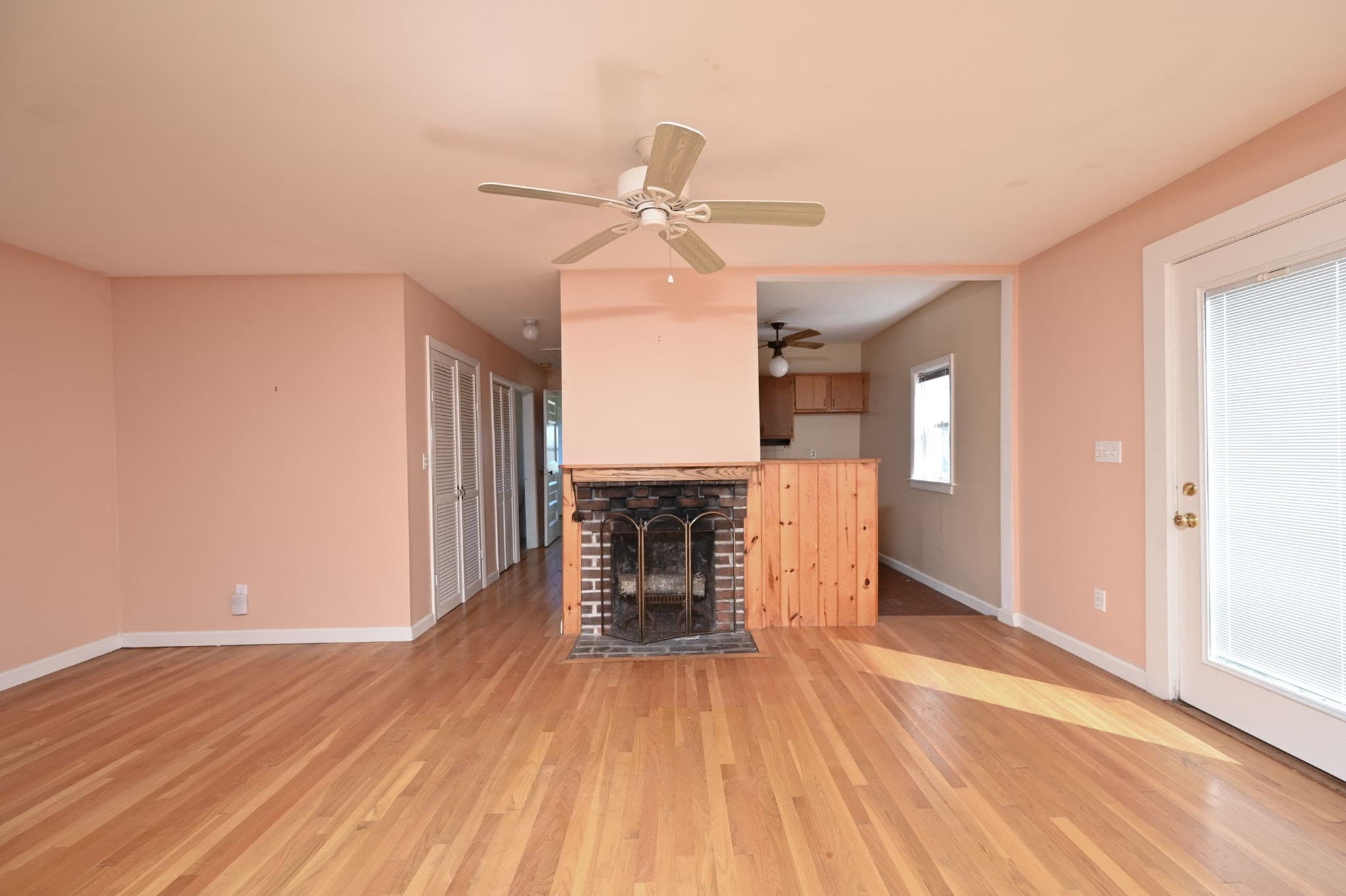 Single Family Residence at 23 Wyola Rd, Hull MA 02045, photo 6 of 26