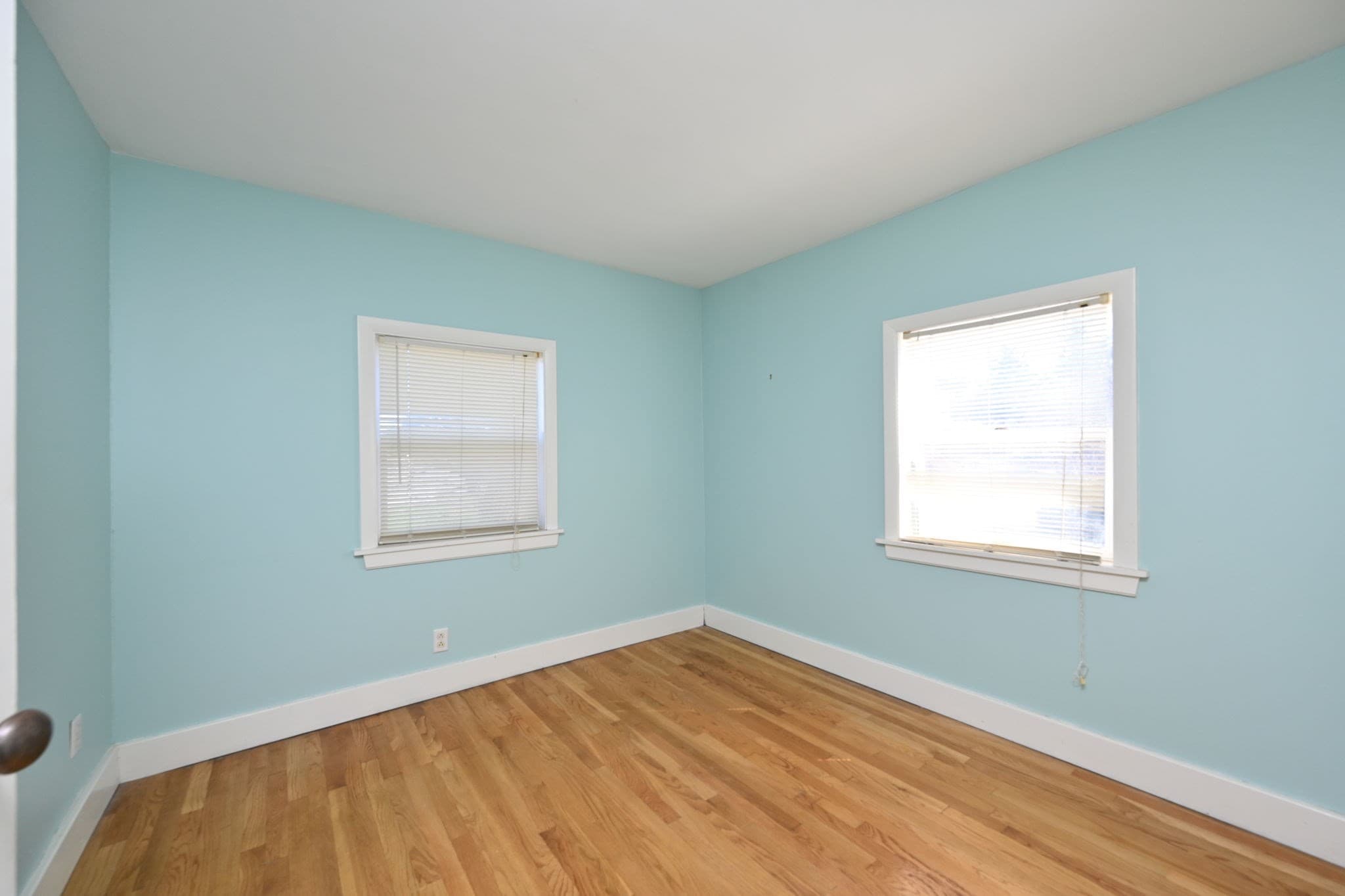 Single Family Residence at 23 Wyola Rd, Hull MA 02045, photo 12 of 26