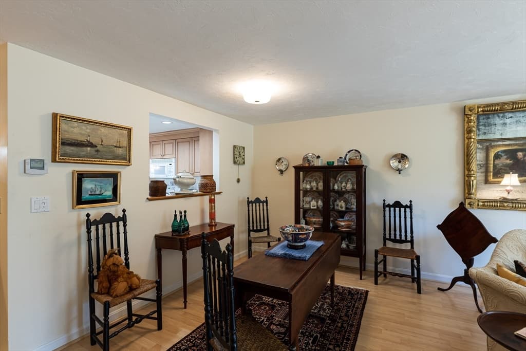 Condominium at 4 Bishops Park # 4, Mashpee MA 02649, photo 4 of 17