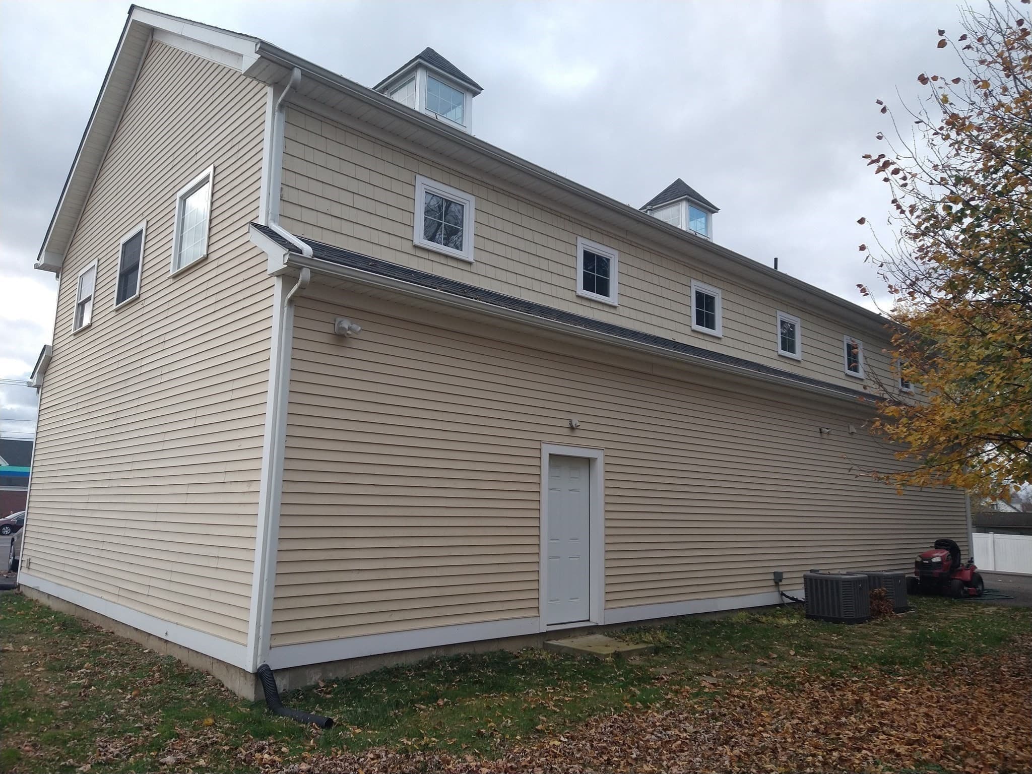 Single Family Residence at 26 Russell St # B, Hadley MA 01035, photo 5 of 42