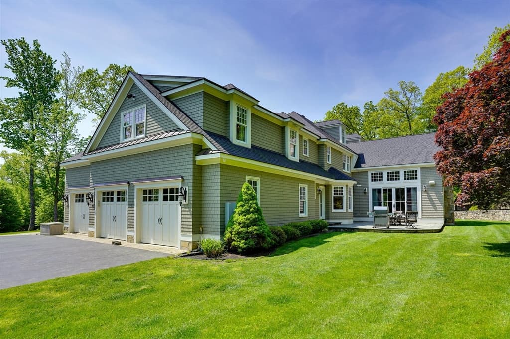 Single Family Residence at 210 Green Street, Northborough MA 01532, Northborough, photo 5 of 42