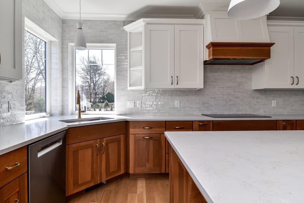 Single Family Residence at 2 Emerald Drive, Hopkinton MA 01748, photo 5 of 42