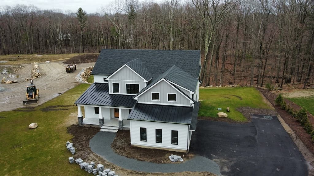 Single Family Residence at 2 Emerald Drive, Hopkinton MA 01748, photo 41 of 42