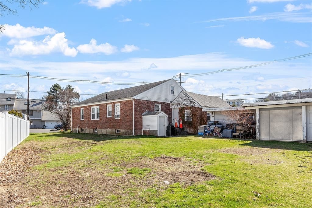 Single Family Residence at 344 Broadway, Lynnfield MA 01940, Lynnfield, photo 12 of 23