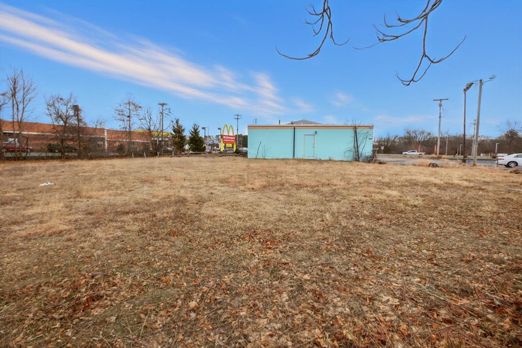 Commercial Sale at 1430 Memorial Dr, Chicopee MA 01020, photo 6 of 9
