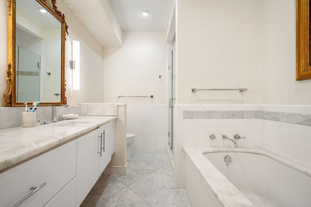 Condominium at One Winter Place # 3, Boston MA 02108, photo 28 of 38