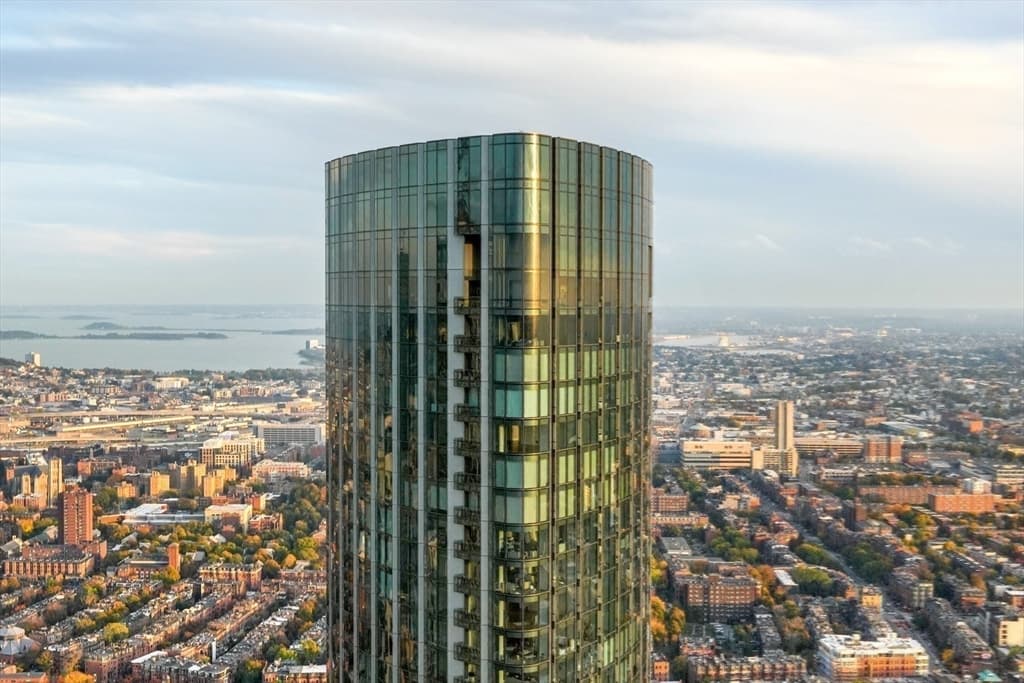 Condominium at 1 Dalton St # U5602, Boston MA 02115, Boston, photo 36 of 37