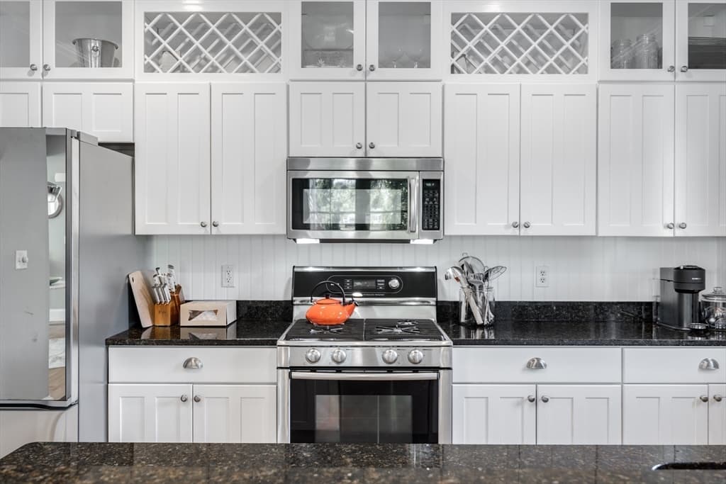 Condominium at 480 Main St # 1, Falmouth MA 02540, Falmouth, photo 18 of 41