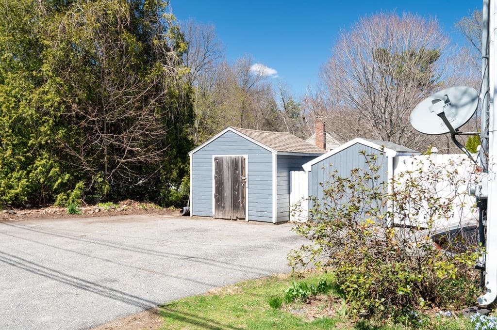 Single Family Residence at 231 West Main St, Georgetown MA 01833, Georgetown, photo 26 of 29