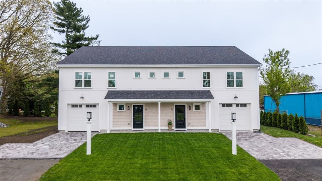 14 Hayes St # 1, Acushnet MA 02743 photo 5