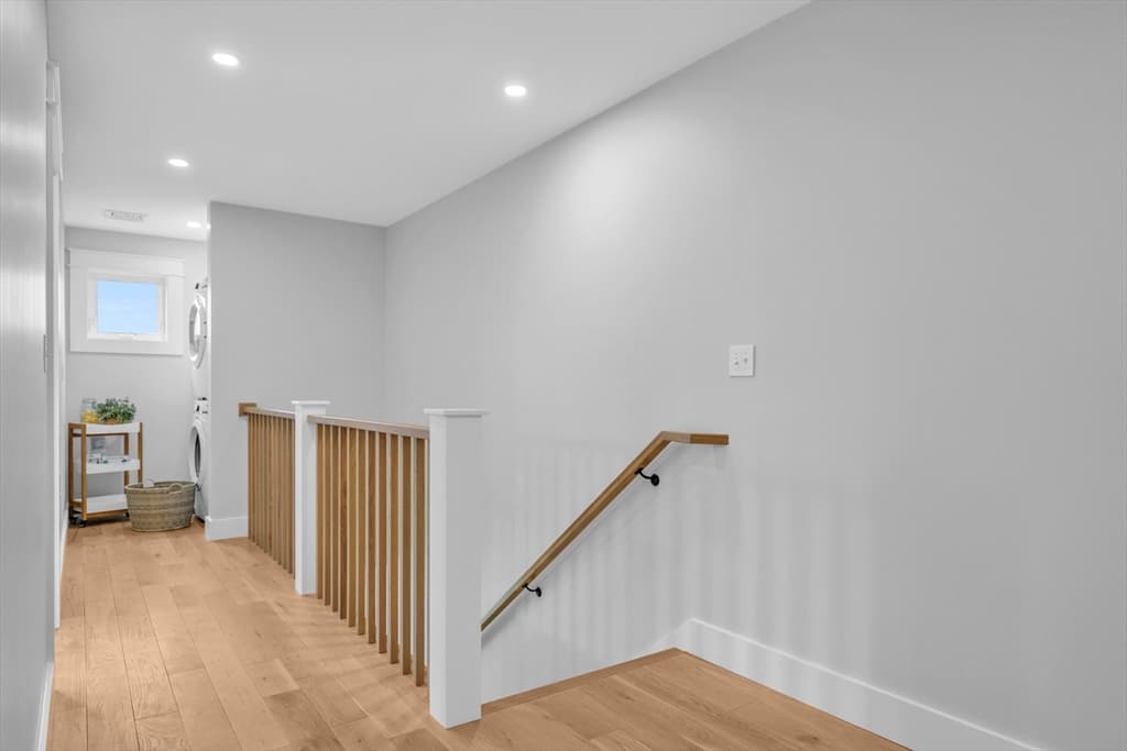 14 Hayes St # 1, Acushnet MA 02743 photo 20