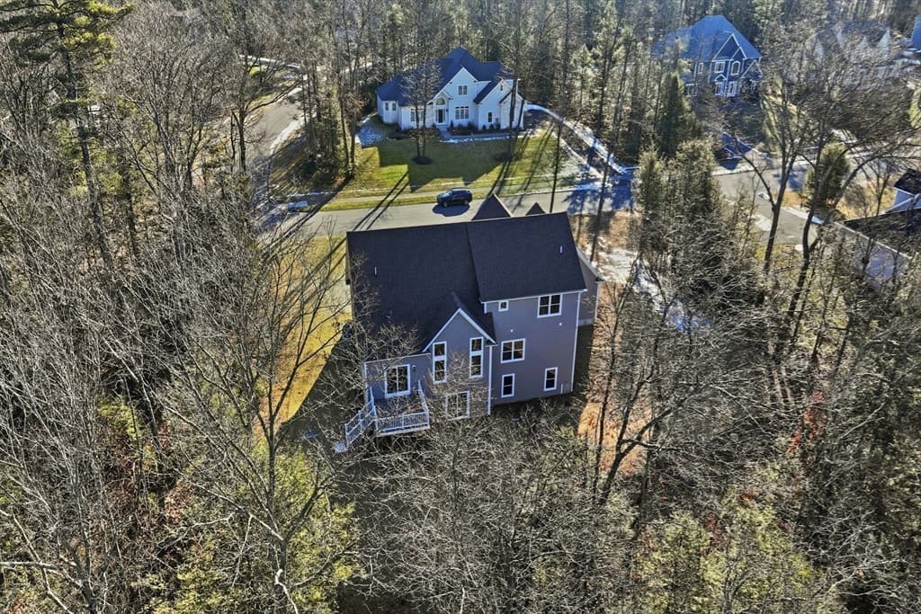 Single Family Residence at 130 Linden Ridge Road, Amherst MA 01002, Amherst, photo 9 of 41