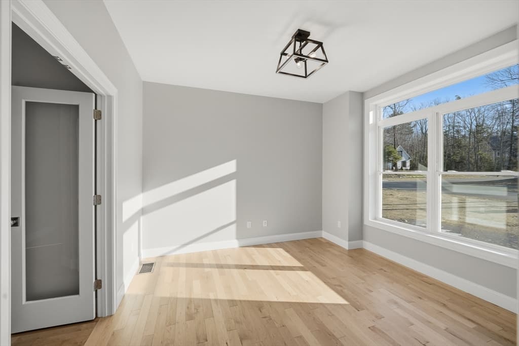 Single Family Residence at 130 Linden Ridge Road, Amherst MA 01002, Amherst, photo 14 of 41