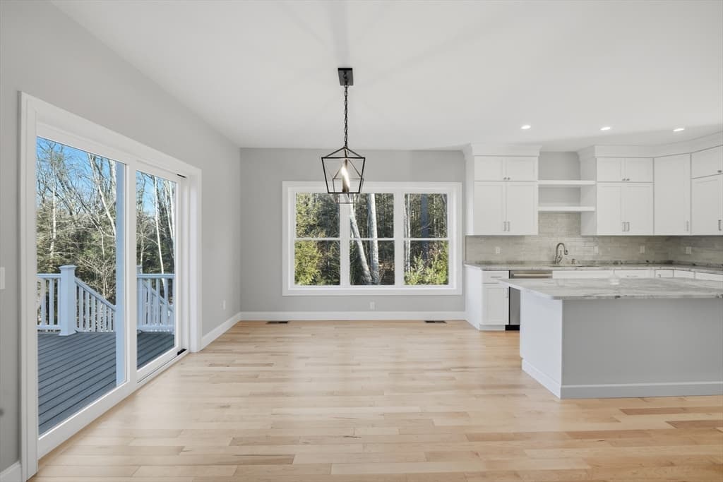 Single Family Residence at 130 Linden Ridge Road, Amherst MA 01002, Amherst, photo 11 of 41