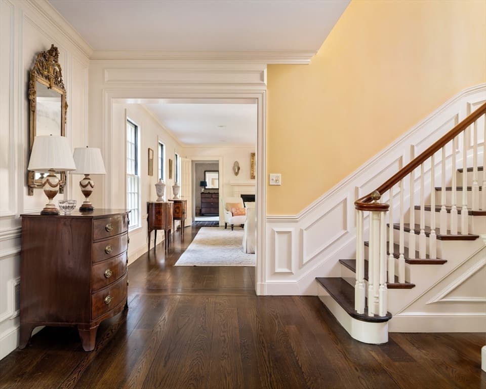 200 Cliff Rd, Wellesley MA 02481 photo 5