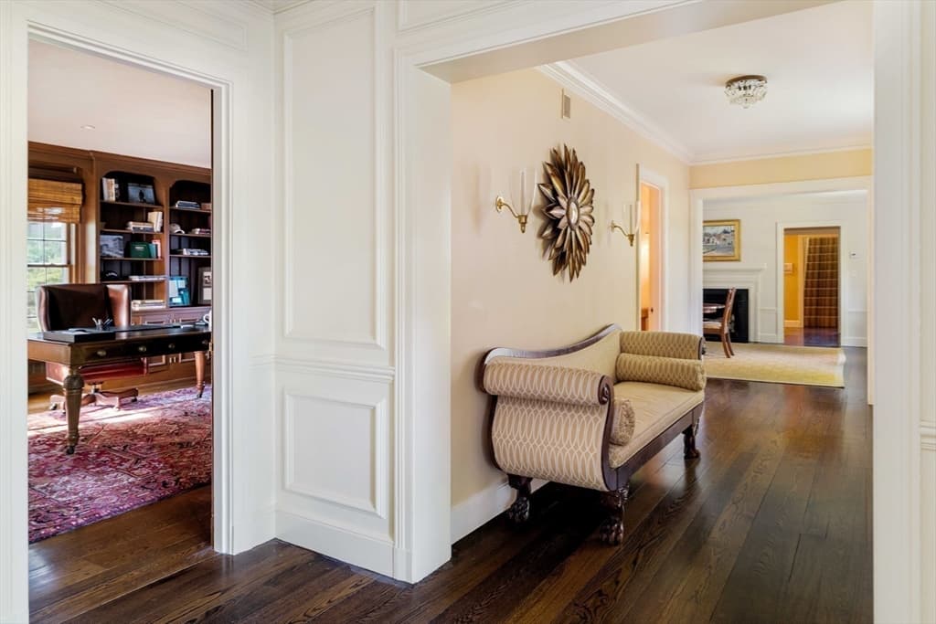 200 Cliff Rd, Wellesley MA 02481 photo 9