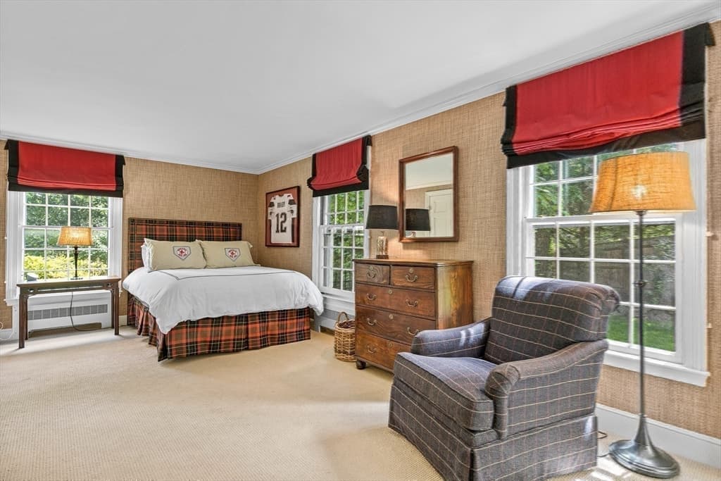 200 Cliff Rd, Wellesley MA 02481 photo 29