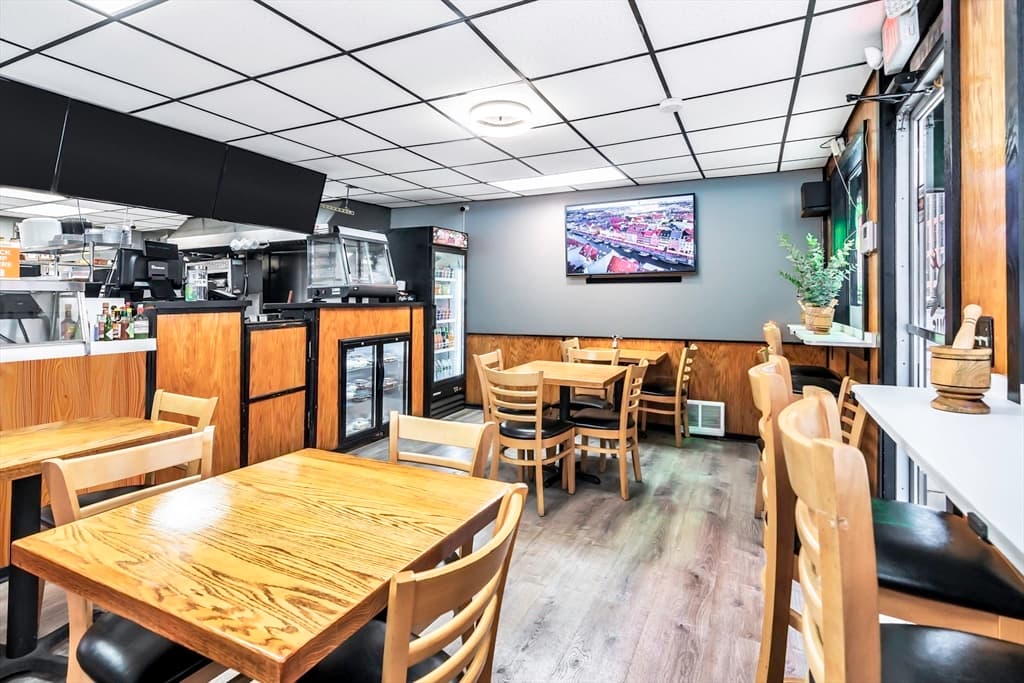 Business Opportunity at 277 Merrimack Street, Lawrence MA 01843, Lawrence, photo 6 of 13