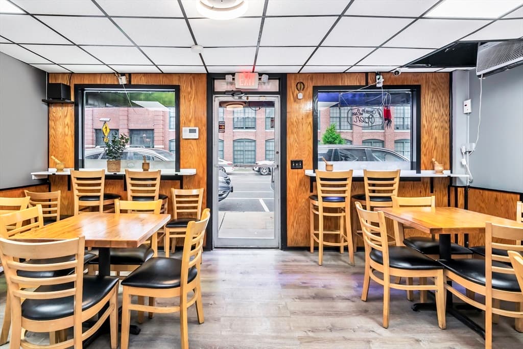 Business Opportunity at 277 Merrimack Street, Lawrence MA 01843, Lawrence, photo 3 of 13