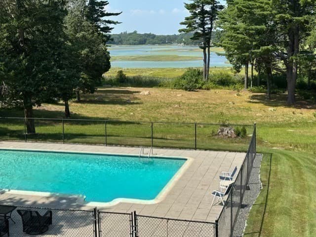 Single Family Residence at 26 Mordecai Lincoln Road, Scituate MA 02066, photo 17 of 36