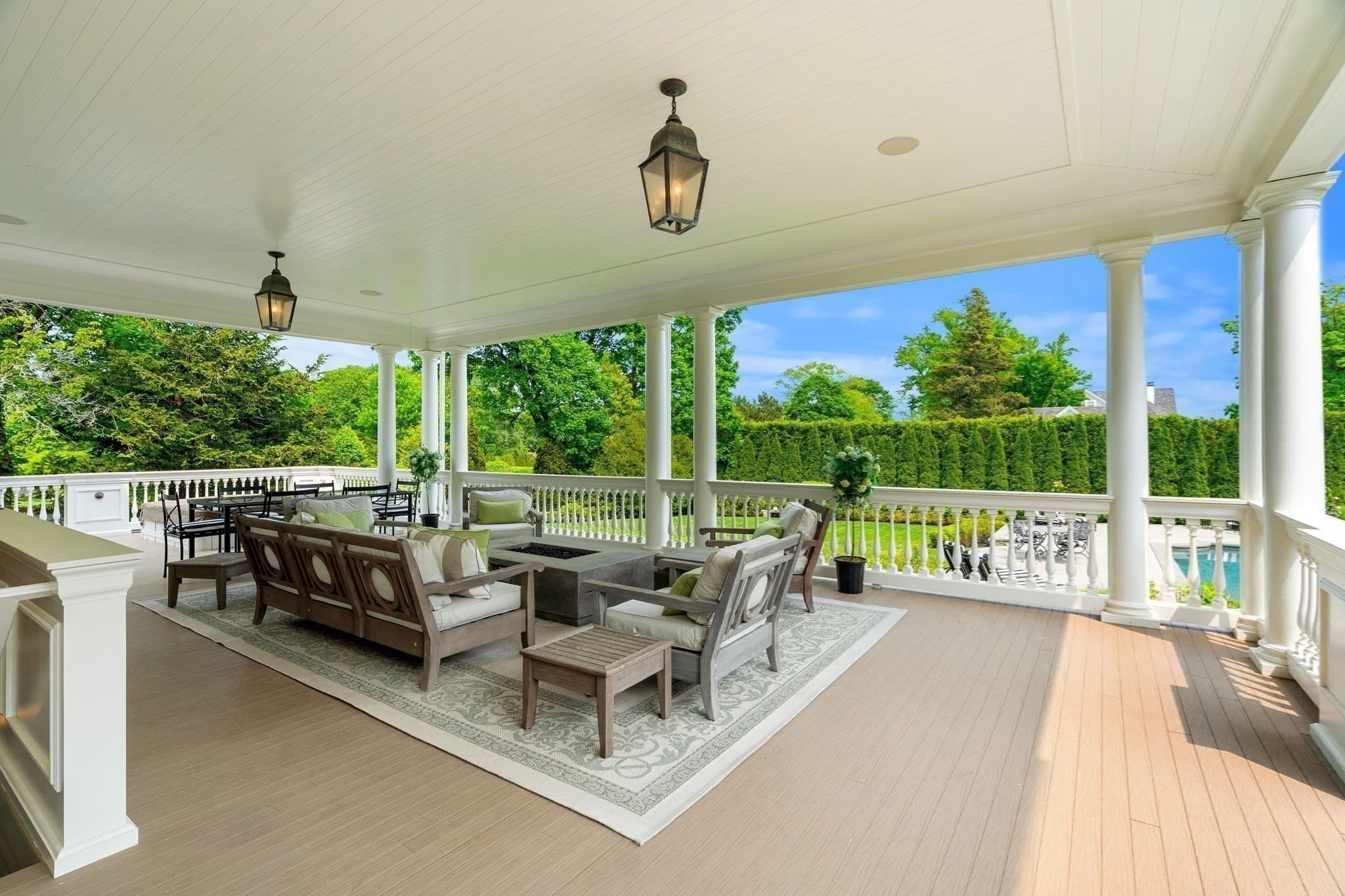 Single Family Residence at 4 Cobb Avenue, Manchester MA 01944, Manchester, photo 6 of 42