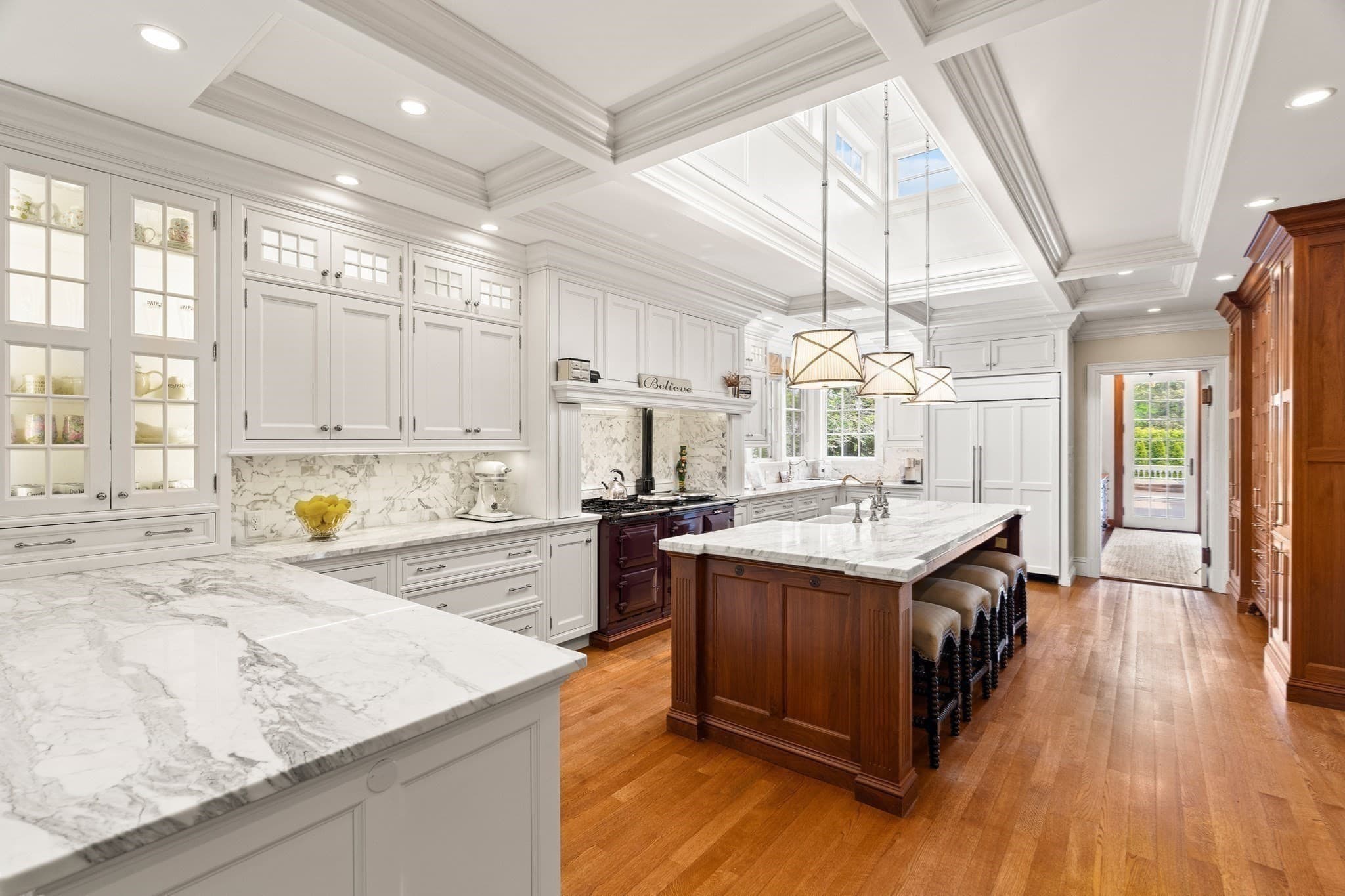 Single Family Residence at 4 Cobb Avenue, Manchester MA 01944, Manchester, photo 10 of 42
