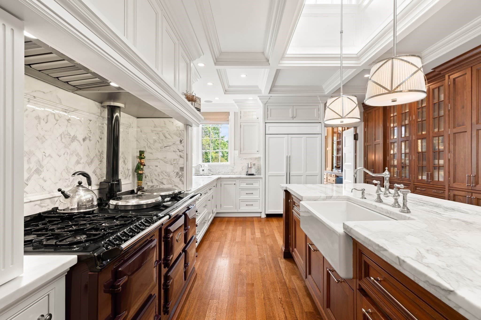 Single Family Residence at 4 Cobb Avenue, Manchester MA 01944, Manchester, photo 11 of 42