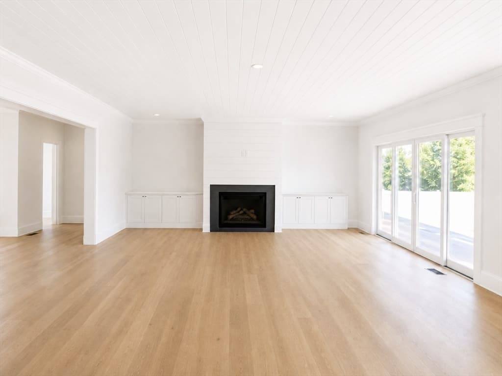 Single Family Residence at 7 Martha's Way, Edgartown MA 02539, Edgartown, photo 8 of 9