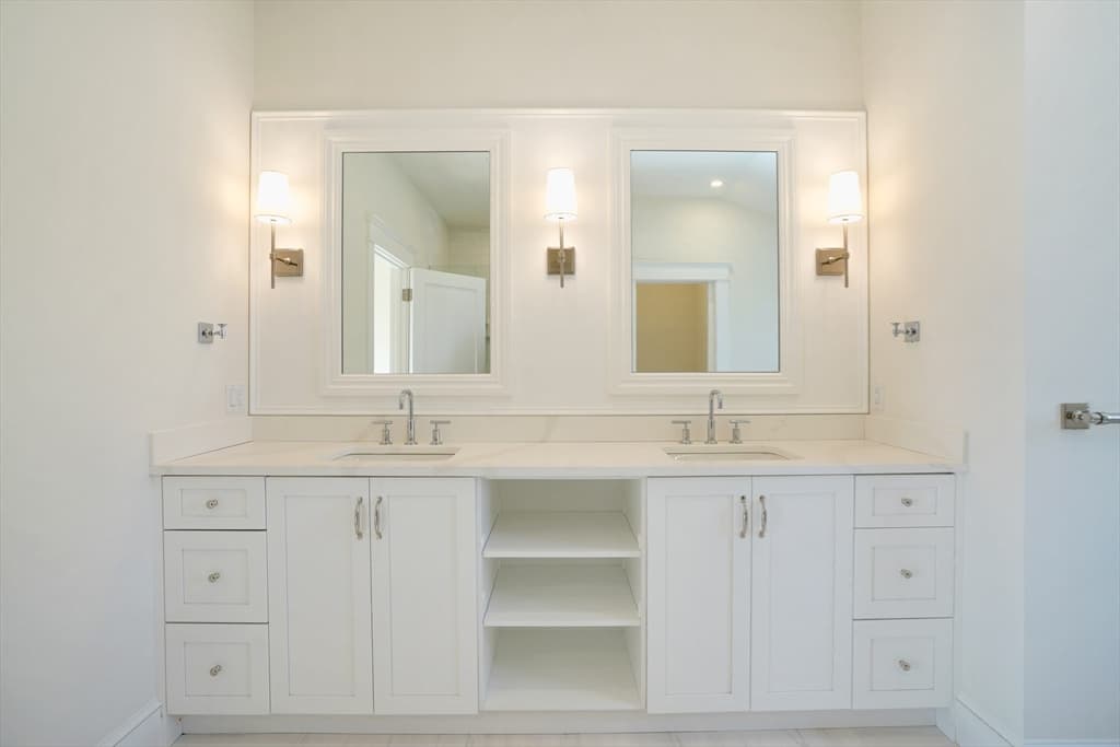 Single Family Residence at 23 Pinehurst Road, Edgartown MA 02539, Edgartown, photo 27 of 42