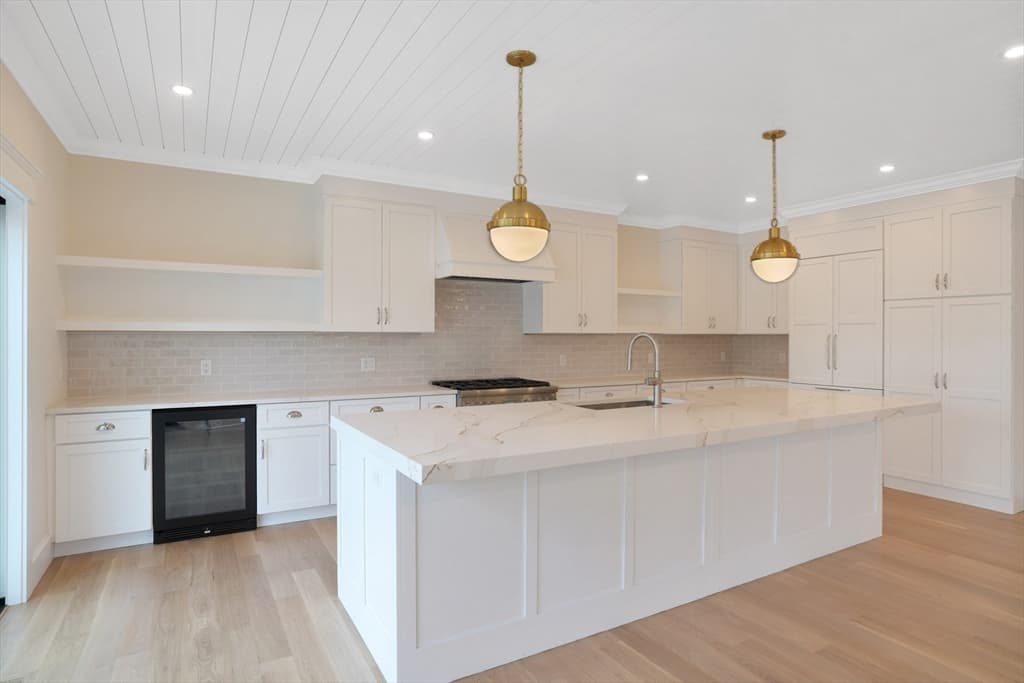 Single Family Residence at 23 Pinehurst Road, Edgartown MA 02539, Edgartown, photo 12 of 42