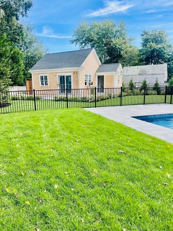 Single Family Residence at 23 Pinehurst Road, Edgartown MA 02539, Edgartown, photo 3 of 42