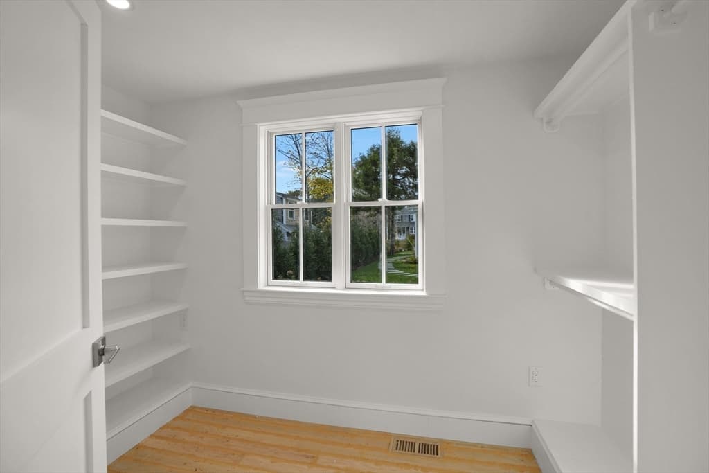 Single Family Residence at 23 Pinehurst Road, Edgartown MA 02539, Edgartown, photo 41 of 42