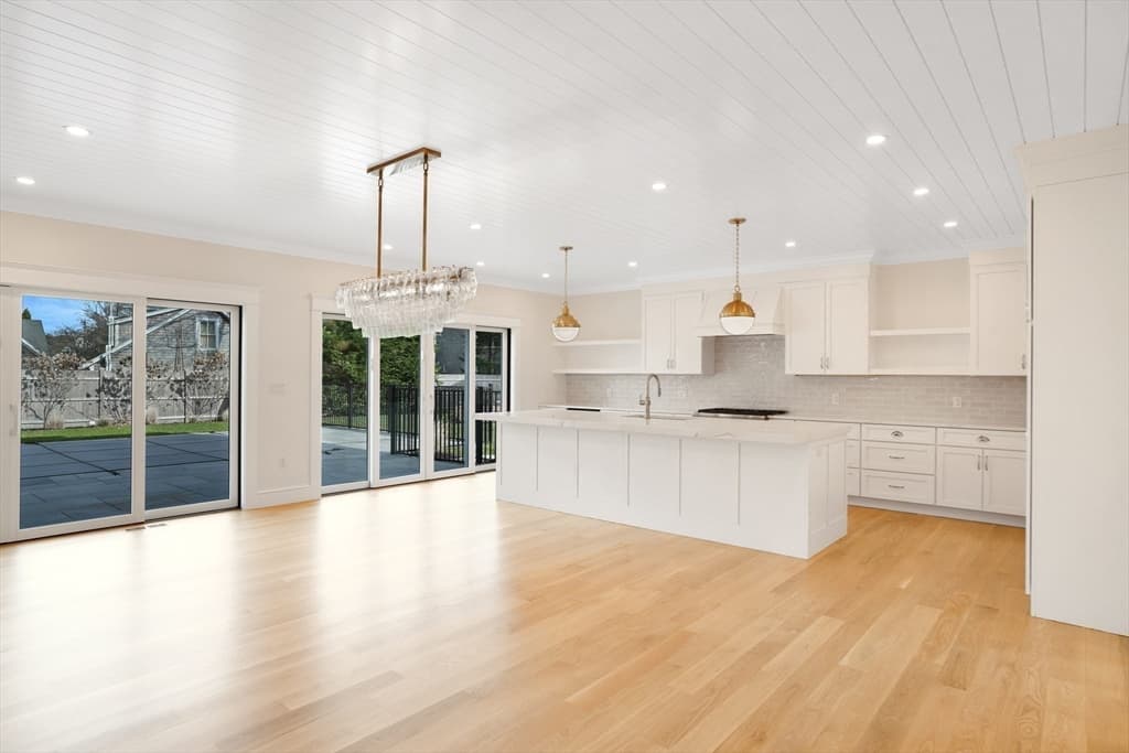 Single Family Residence at 23 Pinehurst Road, Edgartown MA 02539, Edgartown, photo 11 of 42
