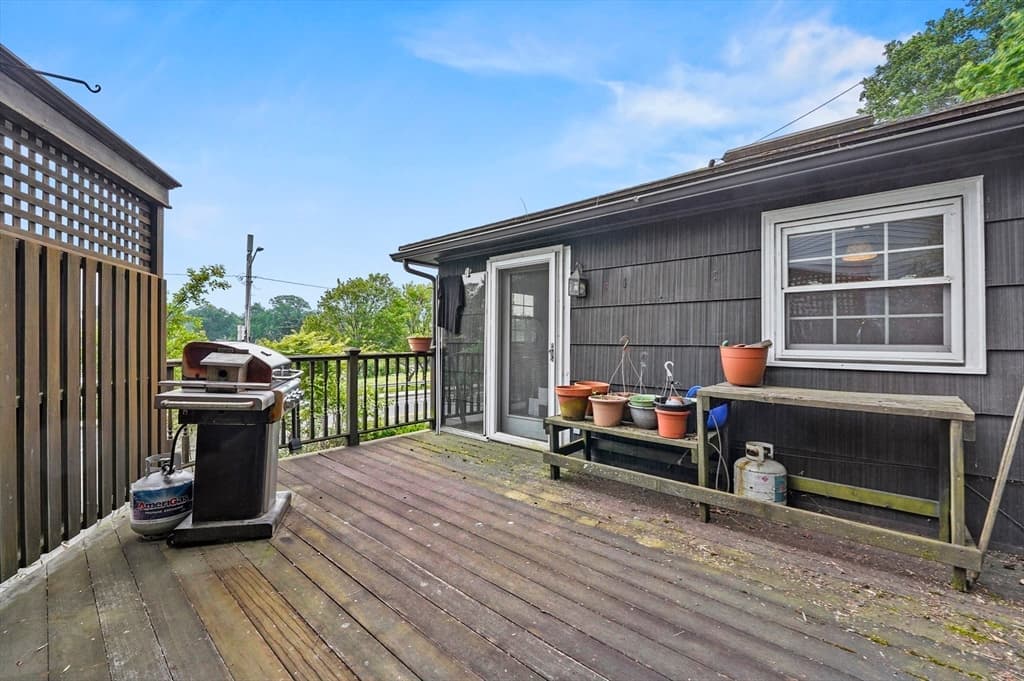 577 Grove Street, Worcester MA 01605