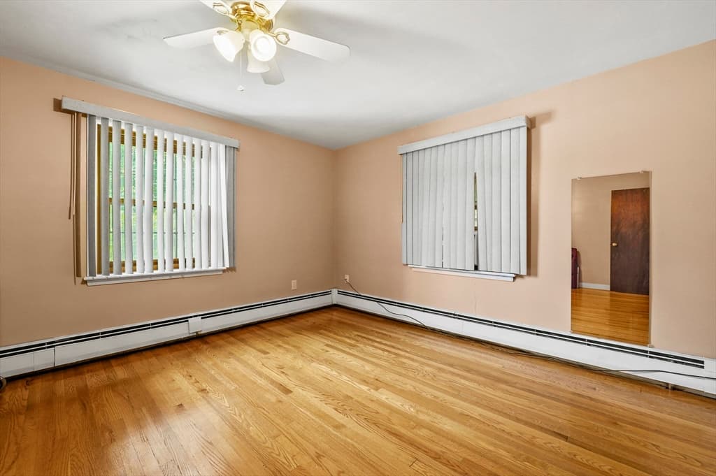 Single Family Residence at 577 Grove Street, Worcester MA 01605, photo 18 of 39
