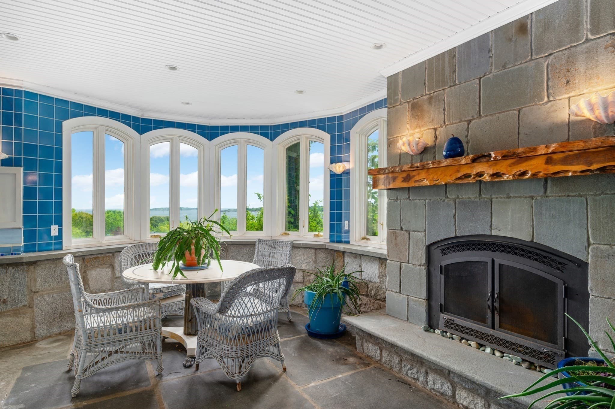 Single Family Residence at 965-973 Hale Street, Beverly MA 01915, Beverly, photo 13 of 42