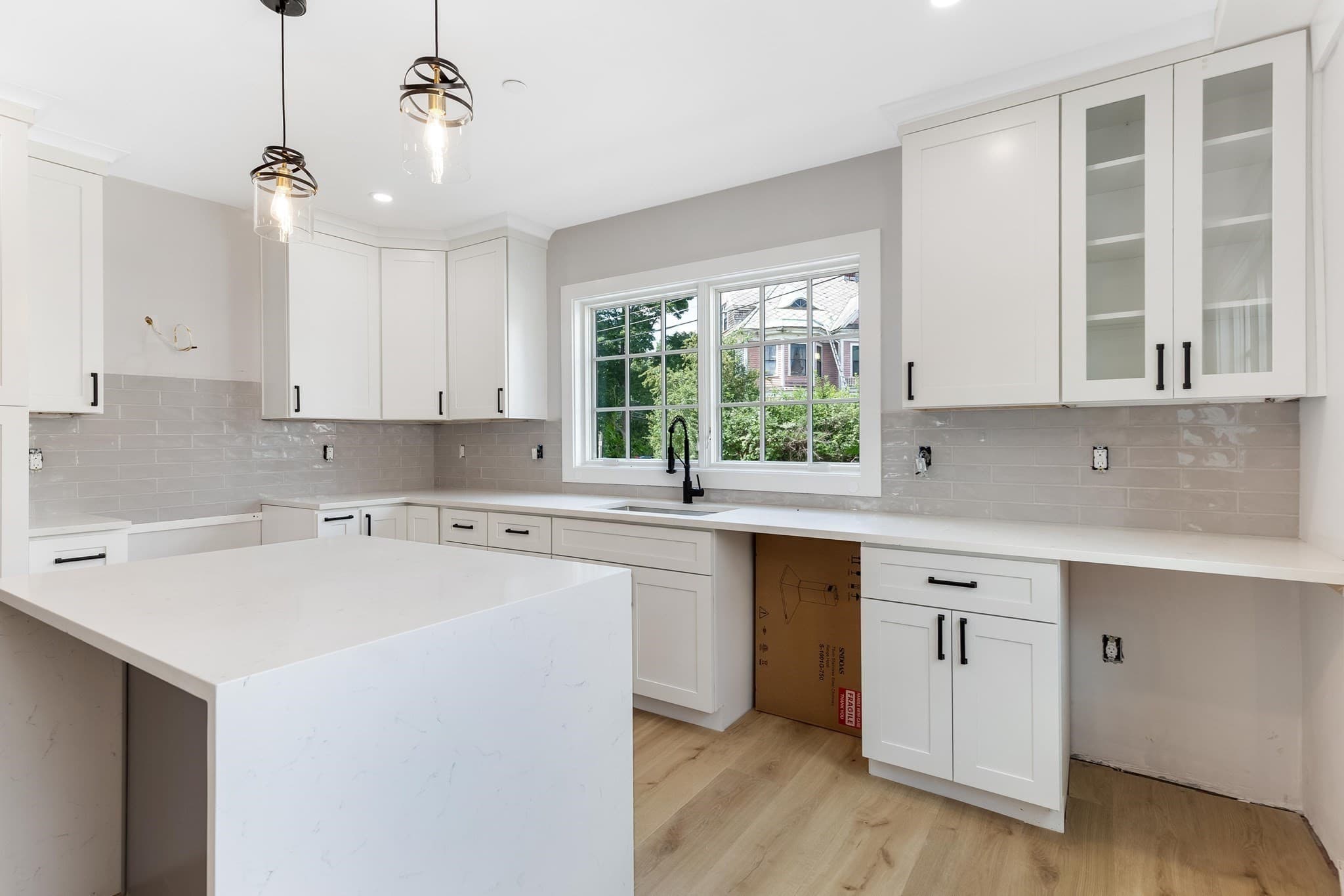 Condominium at 8 Crystal Street # 2, Melrose MA 02176, photo 5 of 17