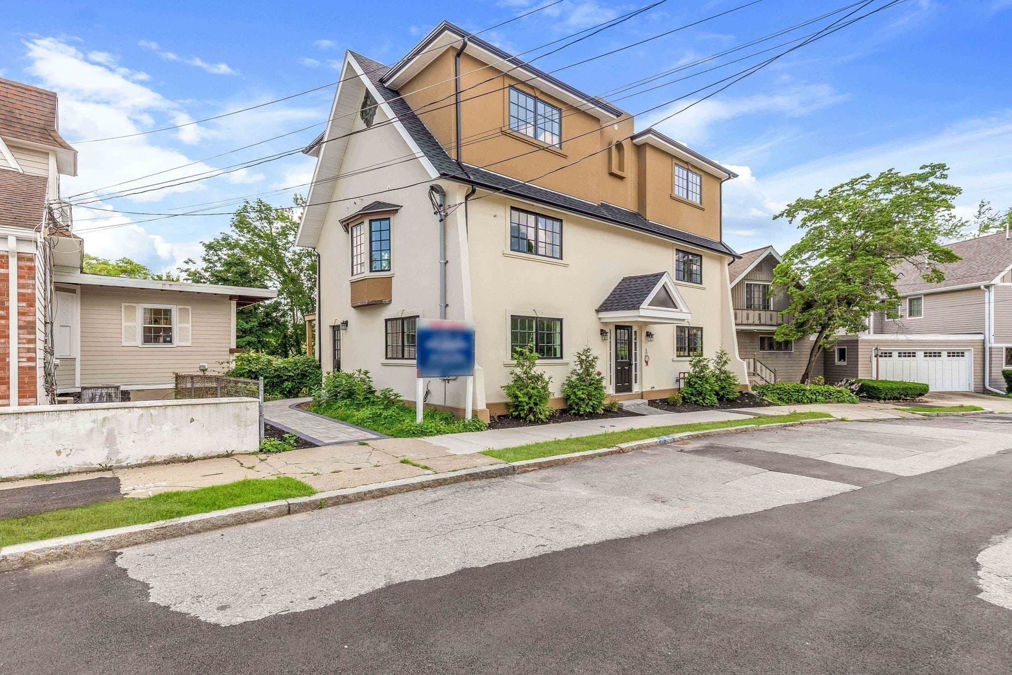 Condominium at 8 Crystal Street # 2, Melrose MA 02176, photo 14 of 17