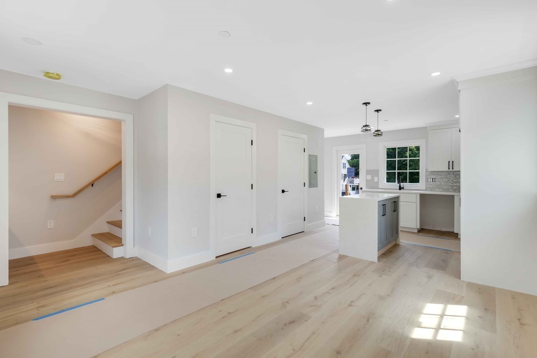 Condominium at 8 Crystal Street # 3, Melrose MA 02176, photo 9 of 24