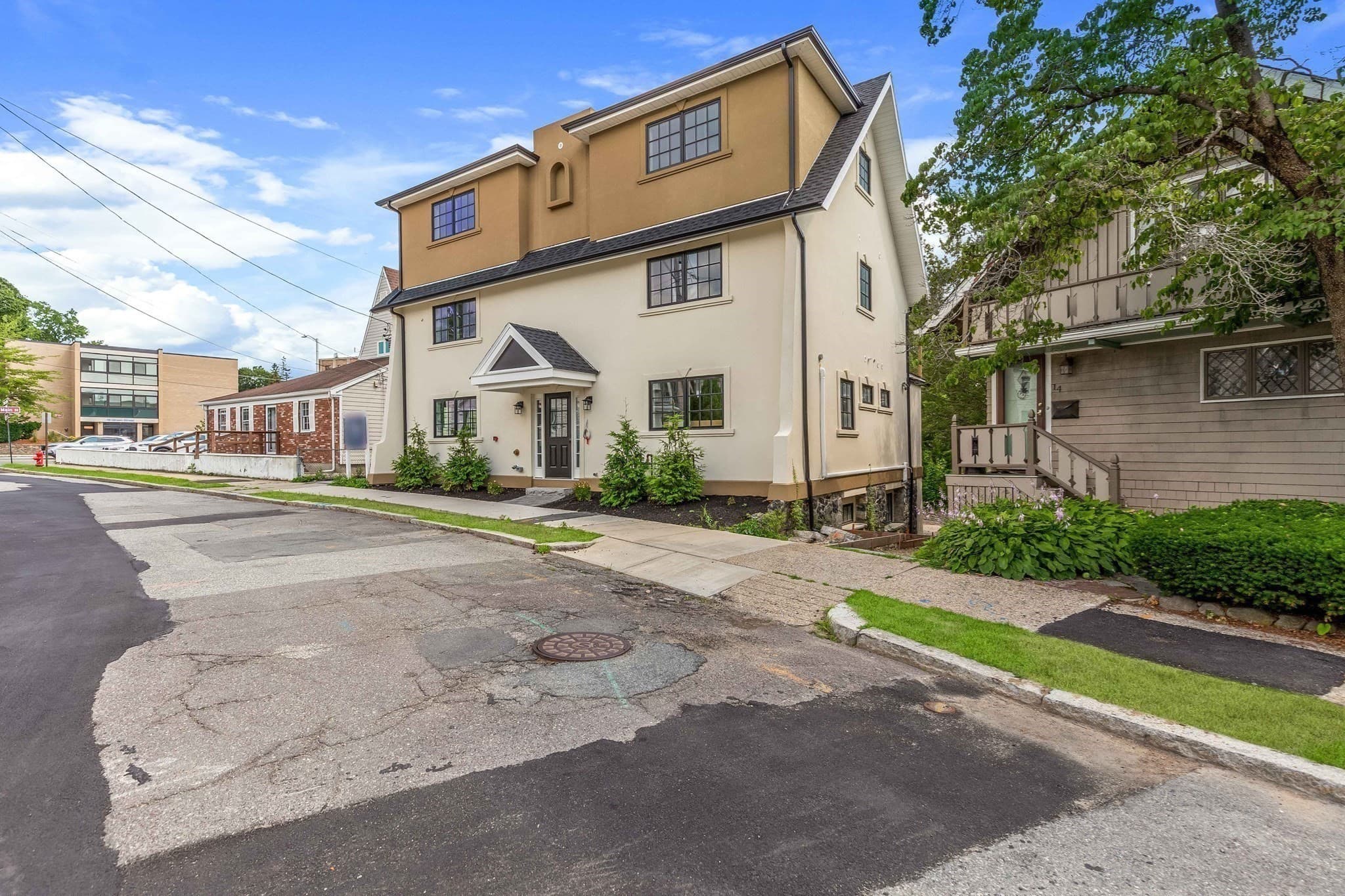 Condominium at 8 Crystal Street # 3, Melrose MA 02176, photo 21 of 24