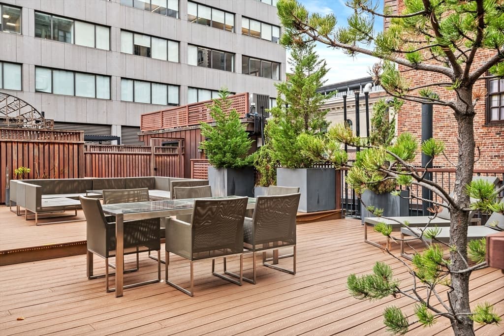 Condominium at 1-3 Winter Place # 3, Boston MA 02108, photo 22 of 23