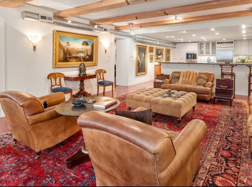 Condominium at 1-3 Winter Place # 3, Boston MA 02108, photo 5 of 23