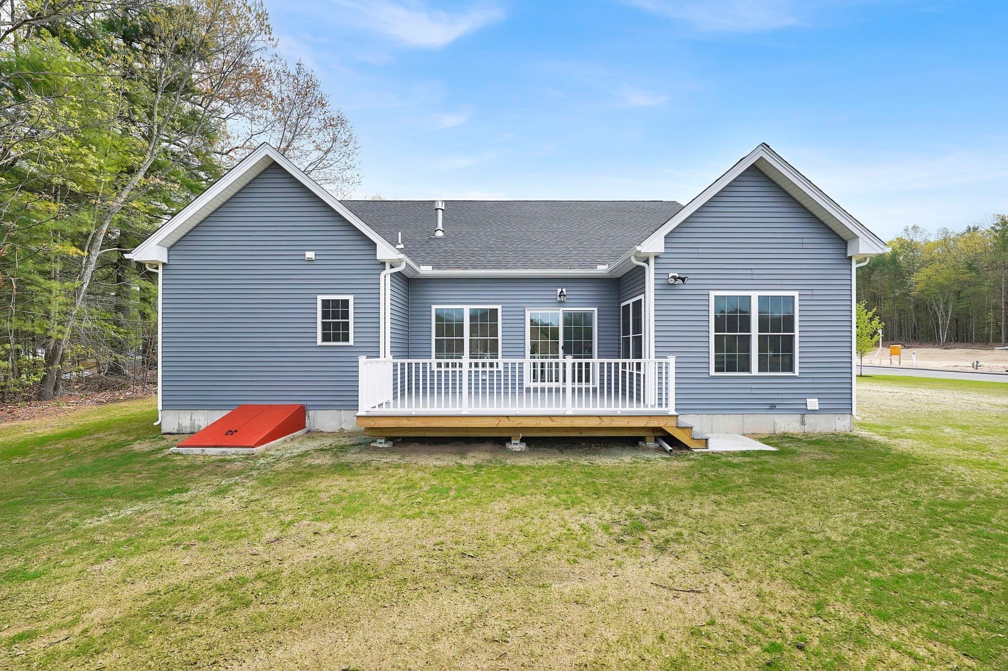 Single Family Residence at 41 Liberty Lane, Enfield CT 06082, photo 35 of 38